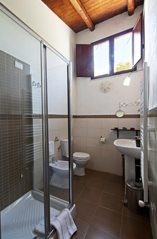 Casa Vacanze Borgo Borghese SantʼAlessio Siculo Pokoj fotografie
